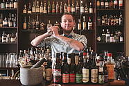 Martin Kramer Barkeeper at the Charles' Bar