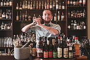 Martin Kramer Barkeeper at the Charles' Bar